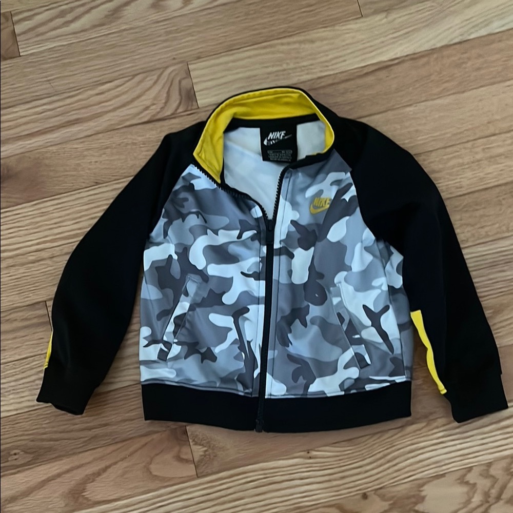 Nike toddler Camo Jacket - Black, Gray, Yellow